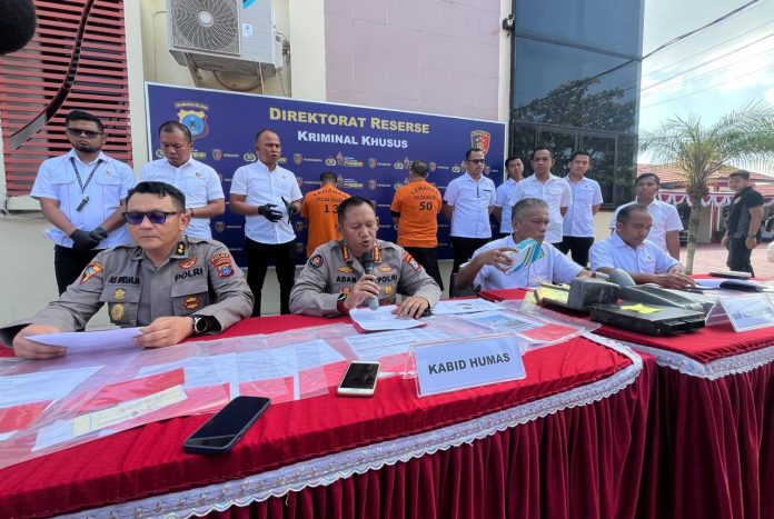 Ket: Suasana Konferensi Pers kasus pengungkapan tambang ilegal yang digelar Ditreskrimsus Polda Kalsel, Rabu (17/7/2024)