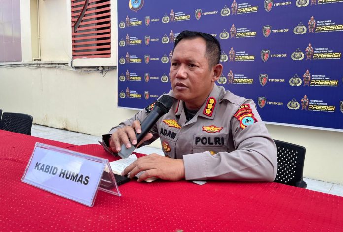 Ket: Kabid Humas Polda Kalsel, Kombes Pol Adam Erwindi