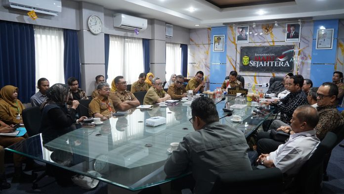 Krisis Banjir Banjarmasin 2026 Ditekan Somasi Warga, Wali Kota Yamin Janji Benahi dari Hulu ke Hilir