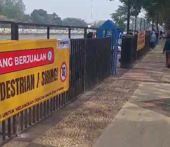 PKL Siring Menara Pandang Mulai Ditertibkan, Pemkot Banjarmasin Siapkan Lokasi Berjualan